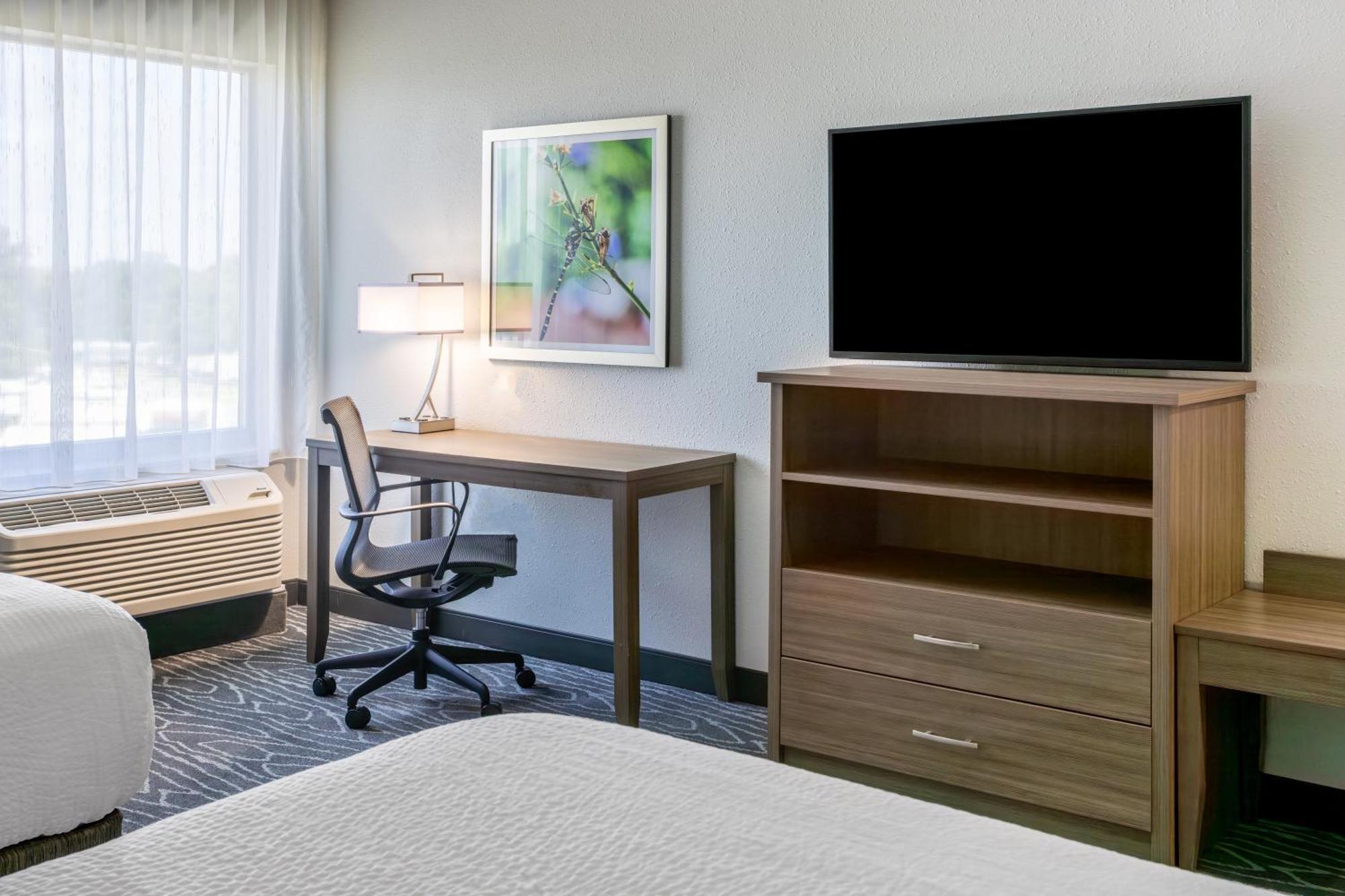 Hotel La Quinta & By Wyndham
