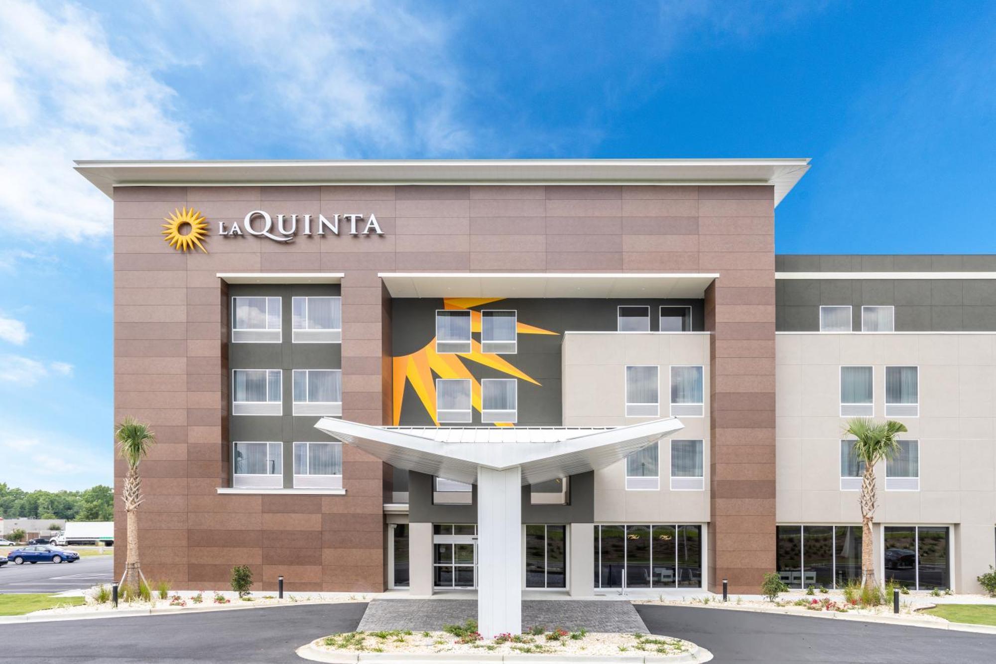 La Quinta & By Wyndham